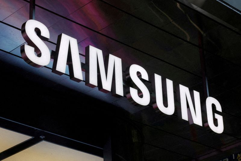 Samsung's Spectacular Earnings Surge on AI-Driven Memory Chip Demand