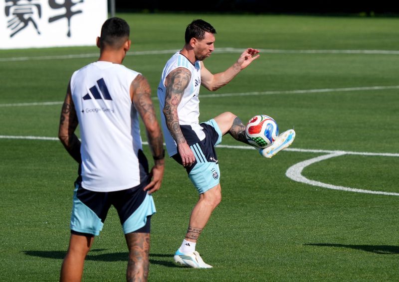 Cape Verde Eyes Historic Upset Against Argentina as Messi Returns to Lineup