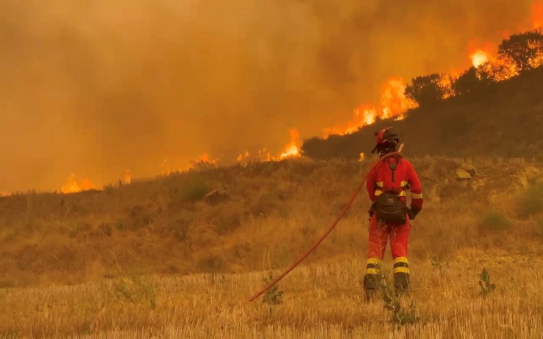 Spain's Worst Wildfire Year Escalates as Massive Blaze Consumes 12,000 Hectares in Zaragoza