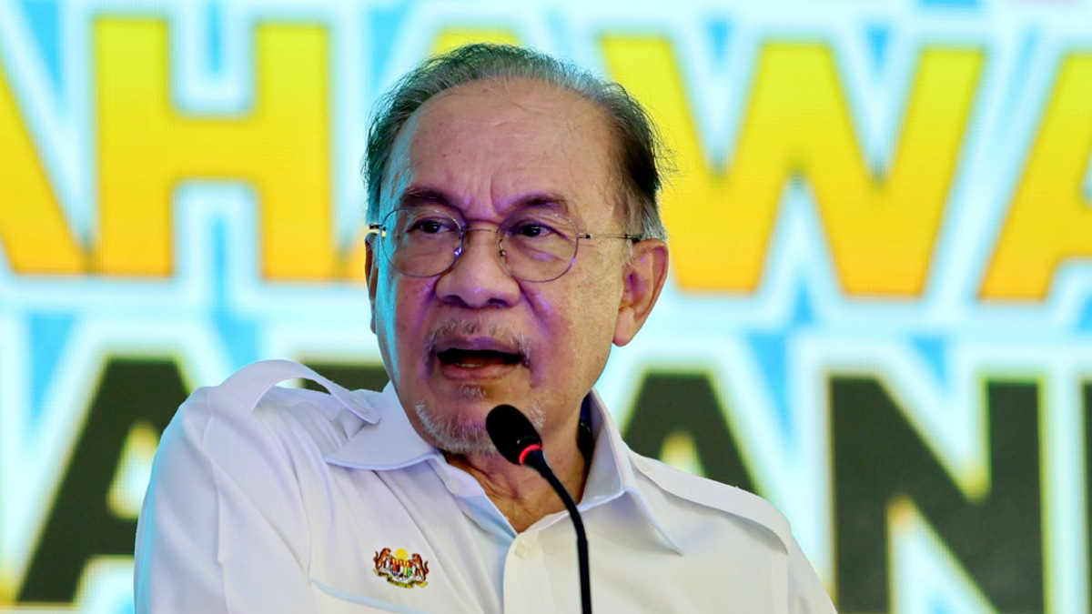 Anwar Deploys TikTok Push as Negri Sembilan Campaign Enters Final Hours