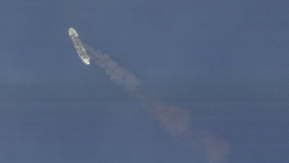 Saudi-led Coalition Pledges To Defend Red Sea Commerce Amid Houthi Shipping Restrictions