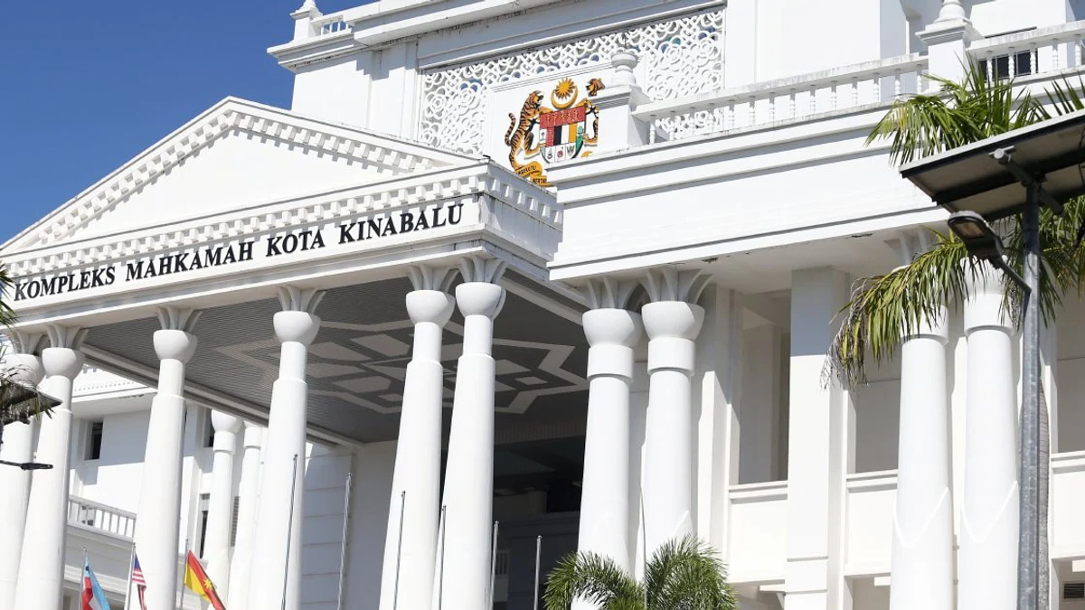 Handwriting Expert Maintains Findings That Some Journal Entries Were Not Written by Zara Qairina Mahathir