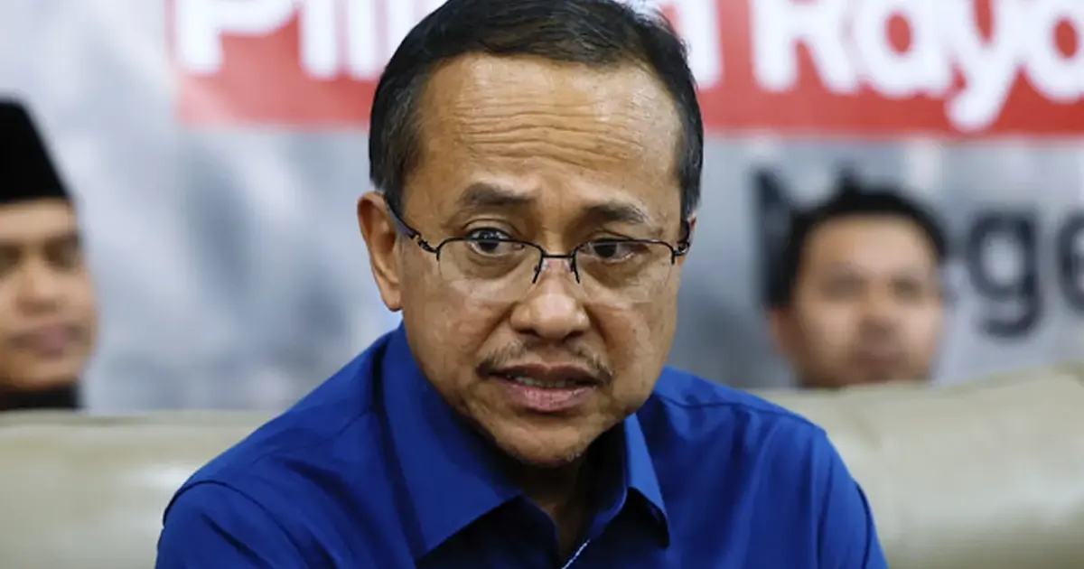 PN Coalition Chief Defends Logo-Sharing Arrangement Between PAS and Bersatu