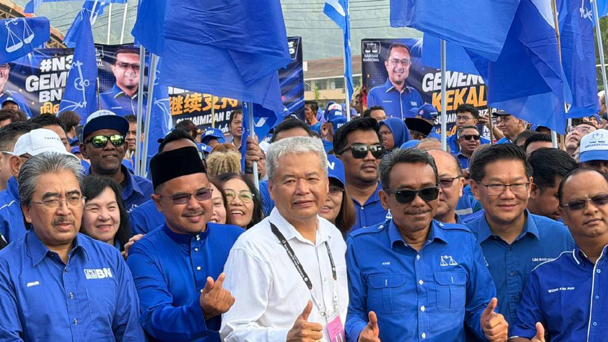 Umno Leadership Rallies Behind BN Candidates in Tampin Nomination Push